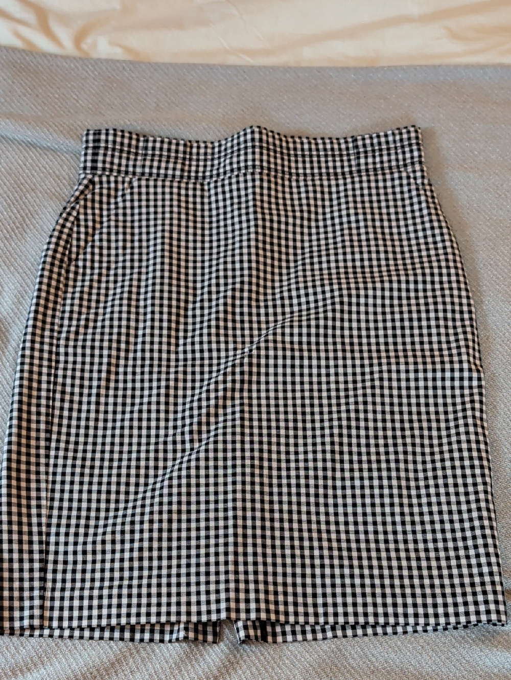 Ann Taylor Black and White Gingham Pencil Skirt